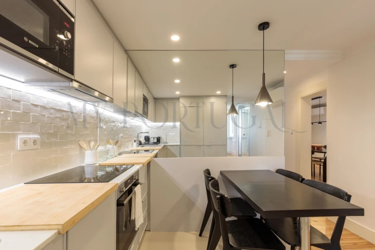 Apartamento T2 para Venda em Misericórdia Foto 15