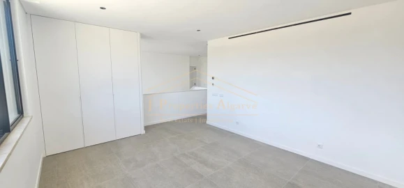 Moradia T4 para Venda em Quarteira