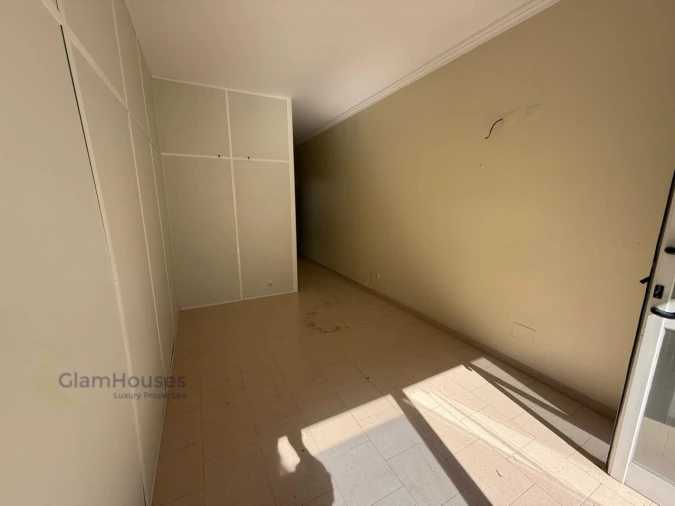Apartamento T2 para Venda em Loures Foto 9