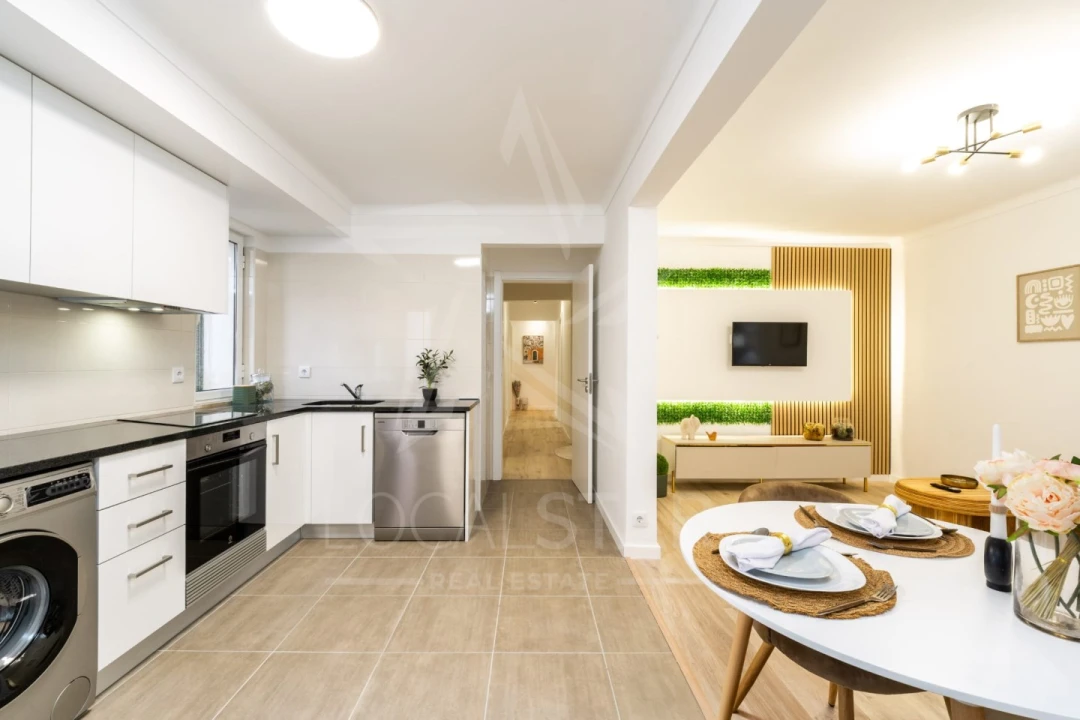 Apartamento T3 para Venda em Alcobaça e Vestiaria Foto 2