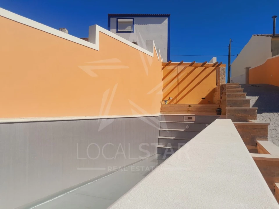 Moradia T3 para Venda em Salir de Matos Foto 33