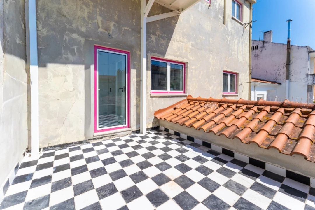 Apartamento T2 para Venda em Alcobaça e Vestiaria Foto 45