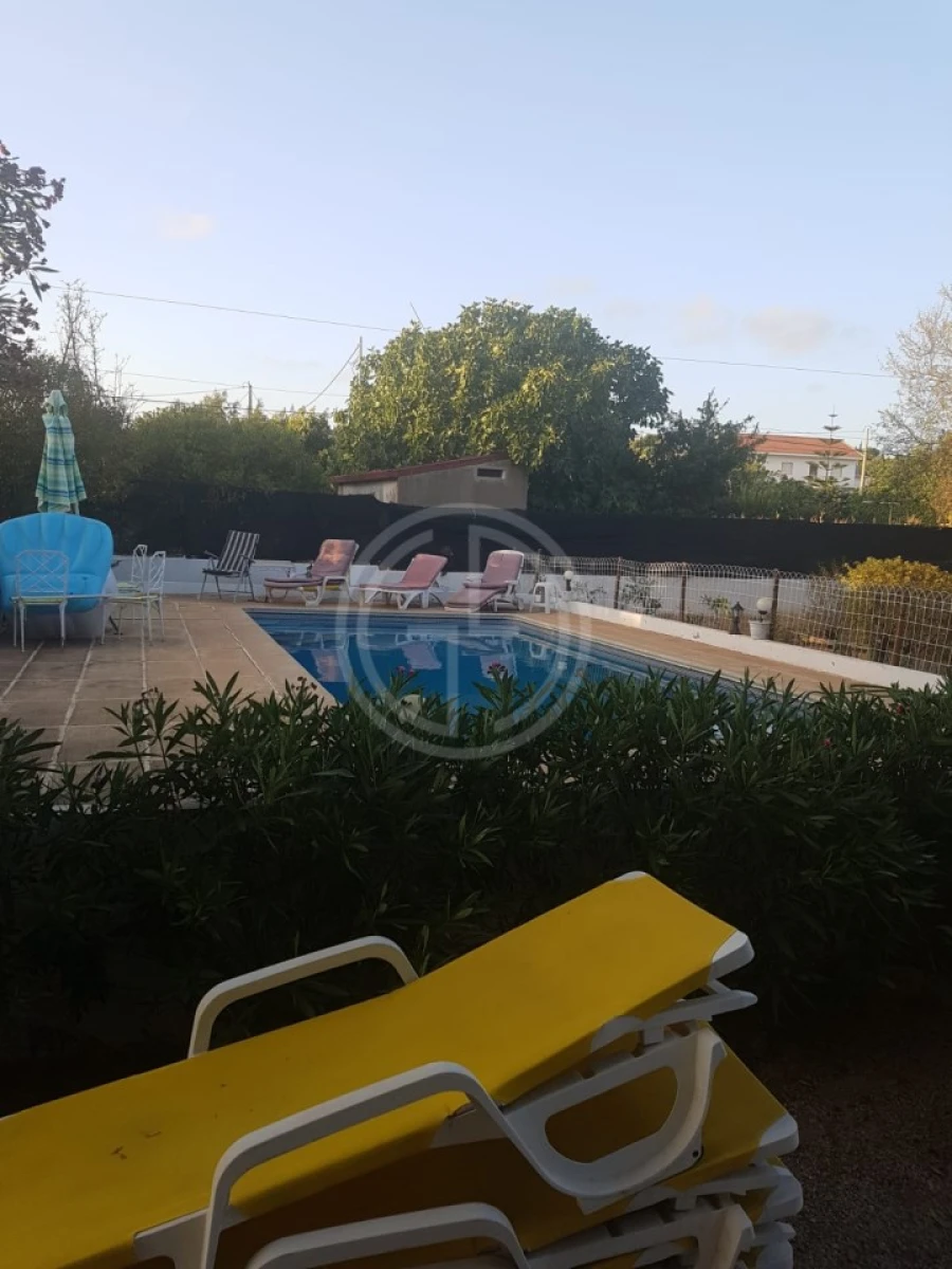 Moradia T3 para Venda em Almancil Foto 10