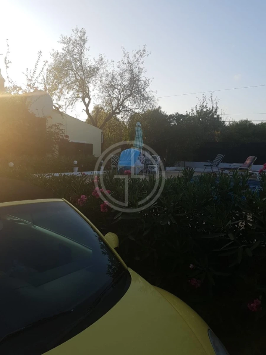 Moradia T3 para Venda em Almancil Foto 17