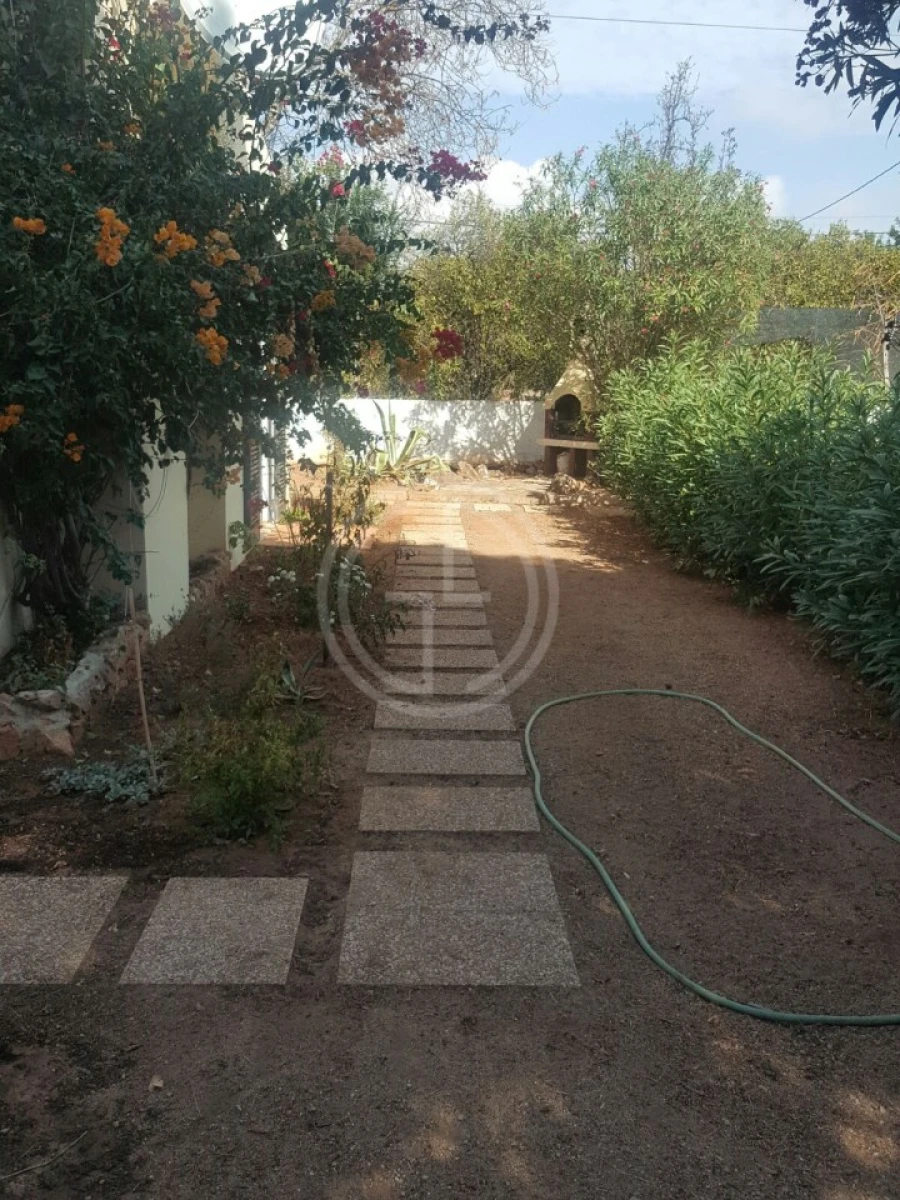 Moradia T3 para Venda em Almancil Foto 13