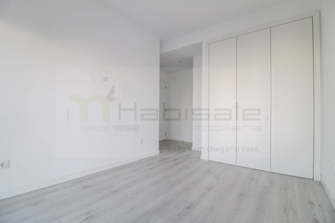 Apartamento T3 para Venda em Corroios Foto 20