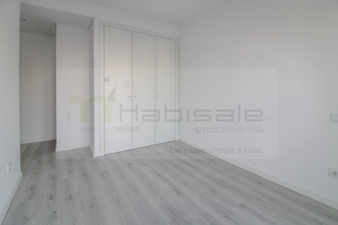 Apartamento T3 para Venda em Corroios Foto 21