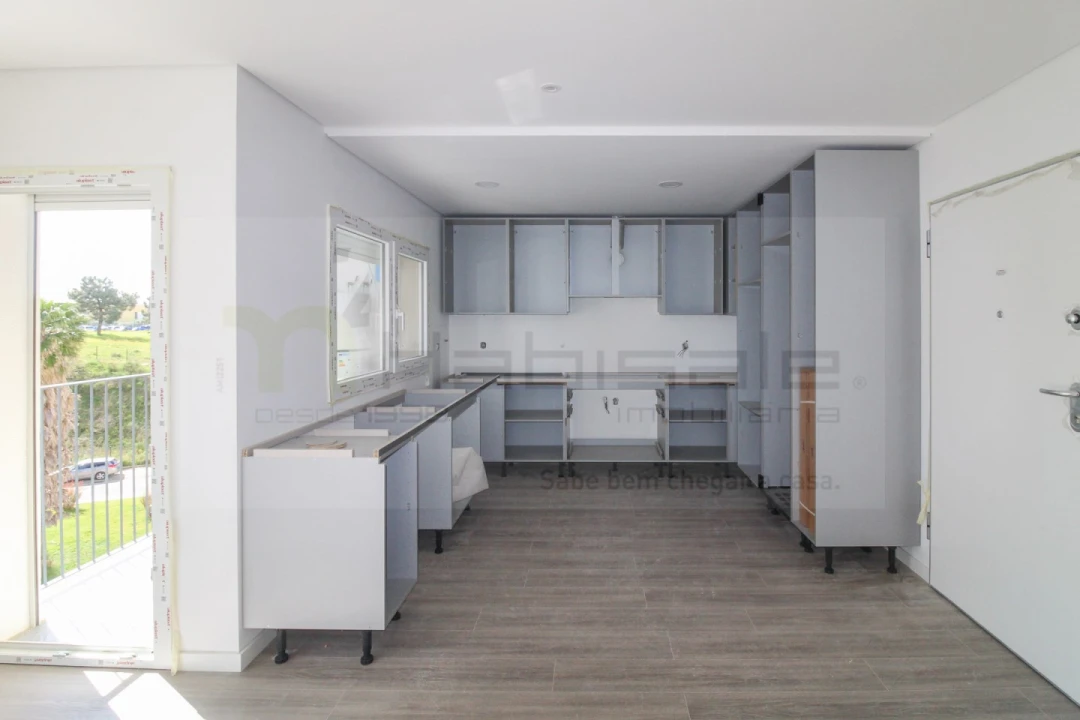 Apartamento T3 para Venda em Corroios Foto 1