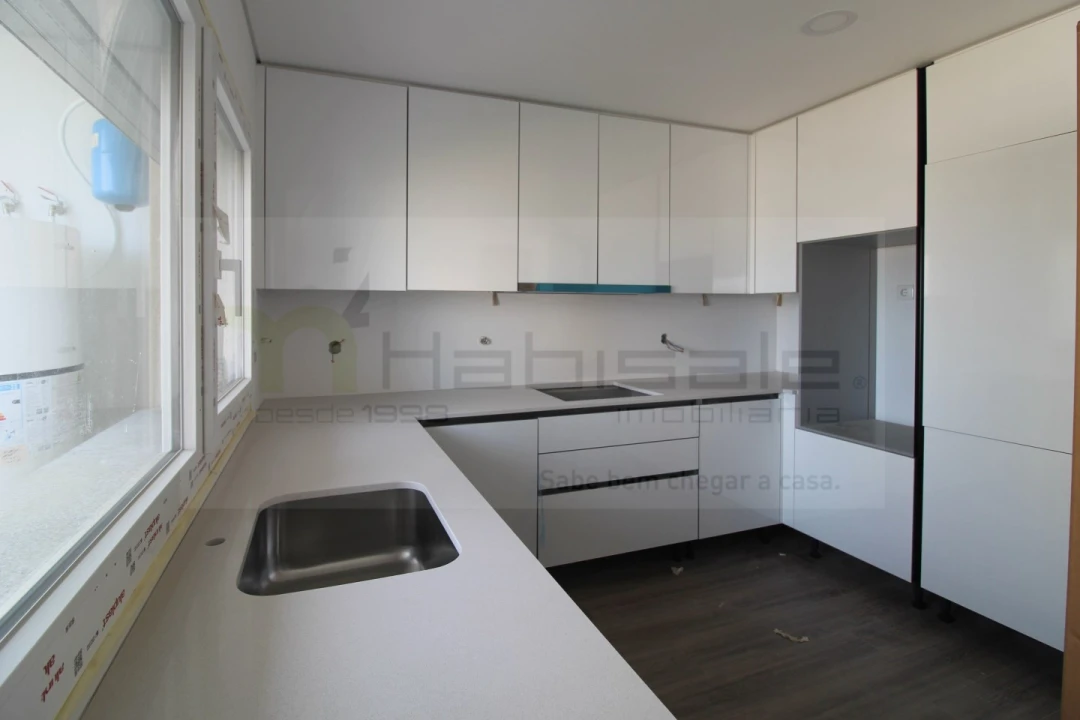 Apartamento T3 para Venda em Corroios Foto 1
