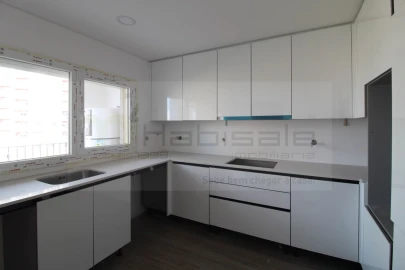 Apartamento T3 para Venda em Corroios
