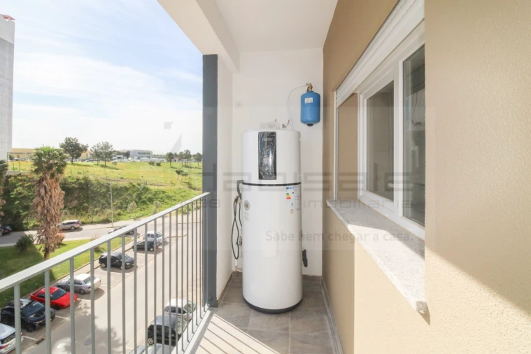 Apartamento T3 para Venda em Corroios Foto 9