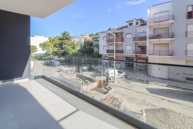 Apartamento T3 para Venda em Costa da Caparica Foto 20