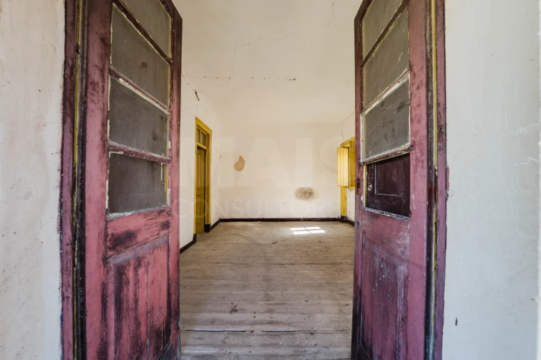 Moradia T2 para Venda em Coz, Alpedriz e Montes Foto 5