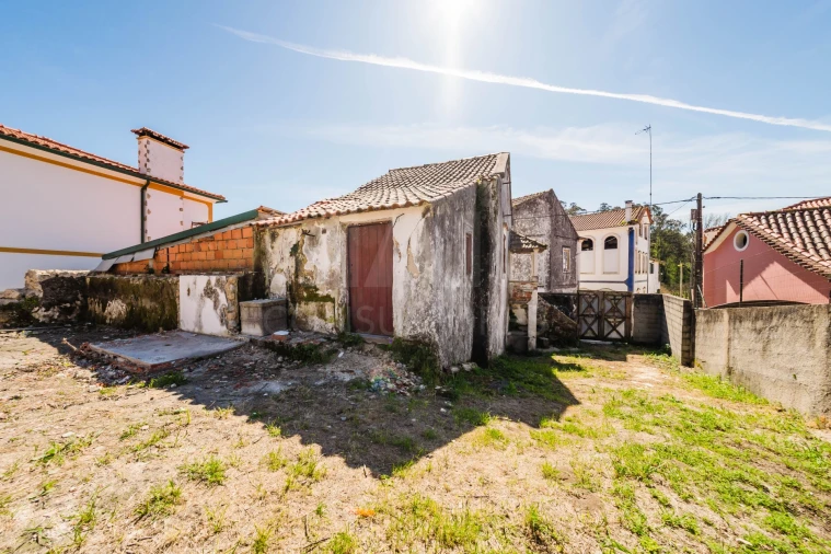 Moradia T2 para Venda em Coz, Alpedriz e Montes Foto 10