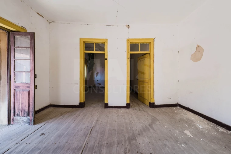 Moradia T2 para Venda em Coz, Alpedriz e Montes Foto 9