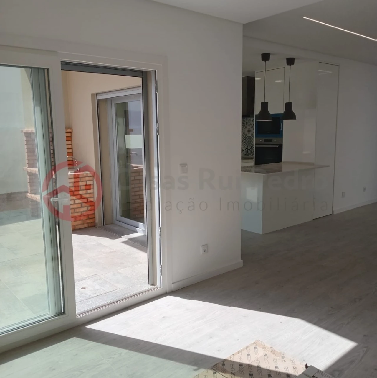 Moradia T3 para Venda em Fernao Ferro Foto 9