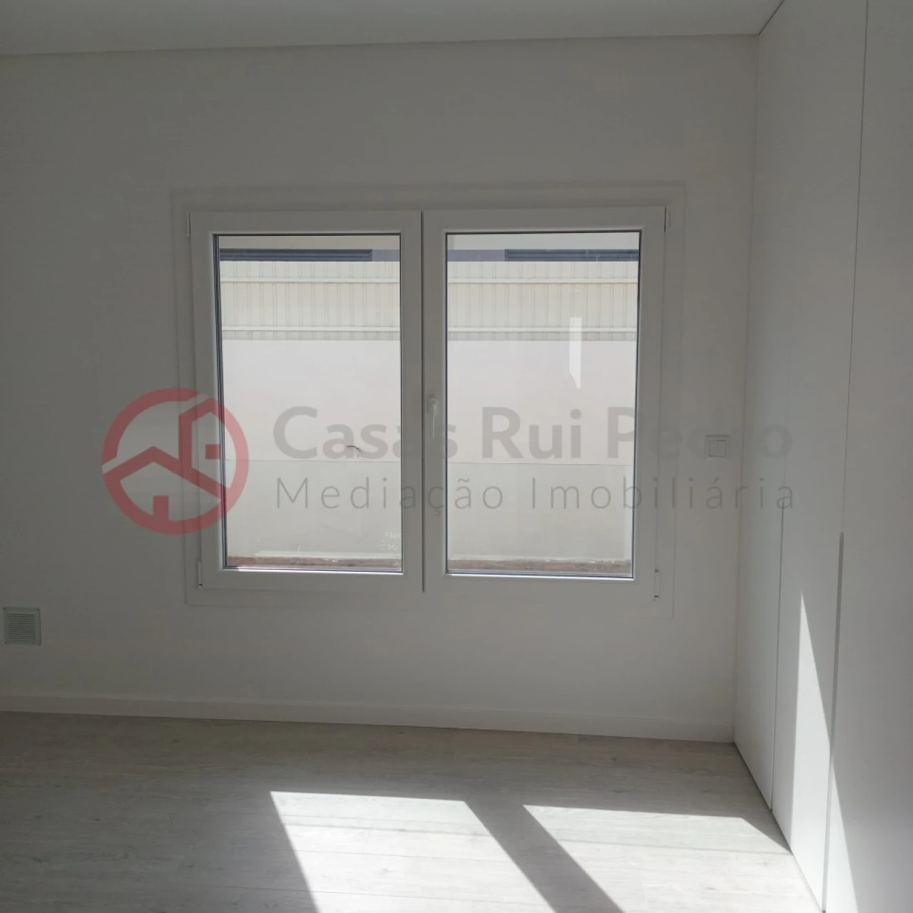 Moradia T3 para Venda em Fernao Ferro Foto 19