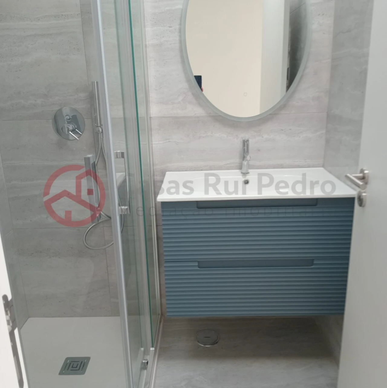 Moradia T3 para Venda em Fernao Ferro Foto 24