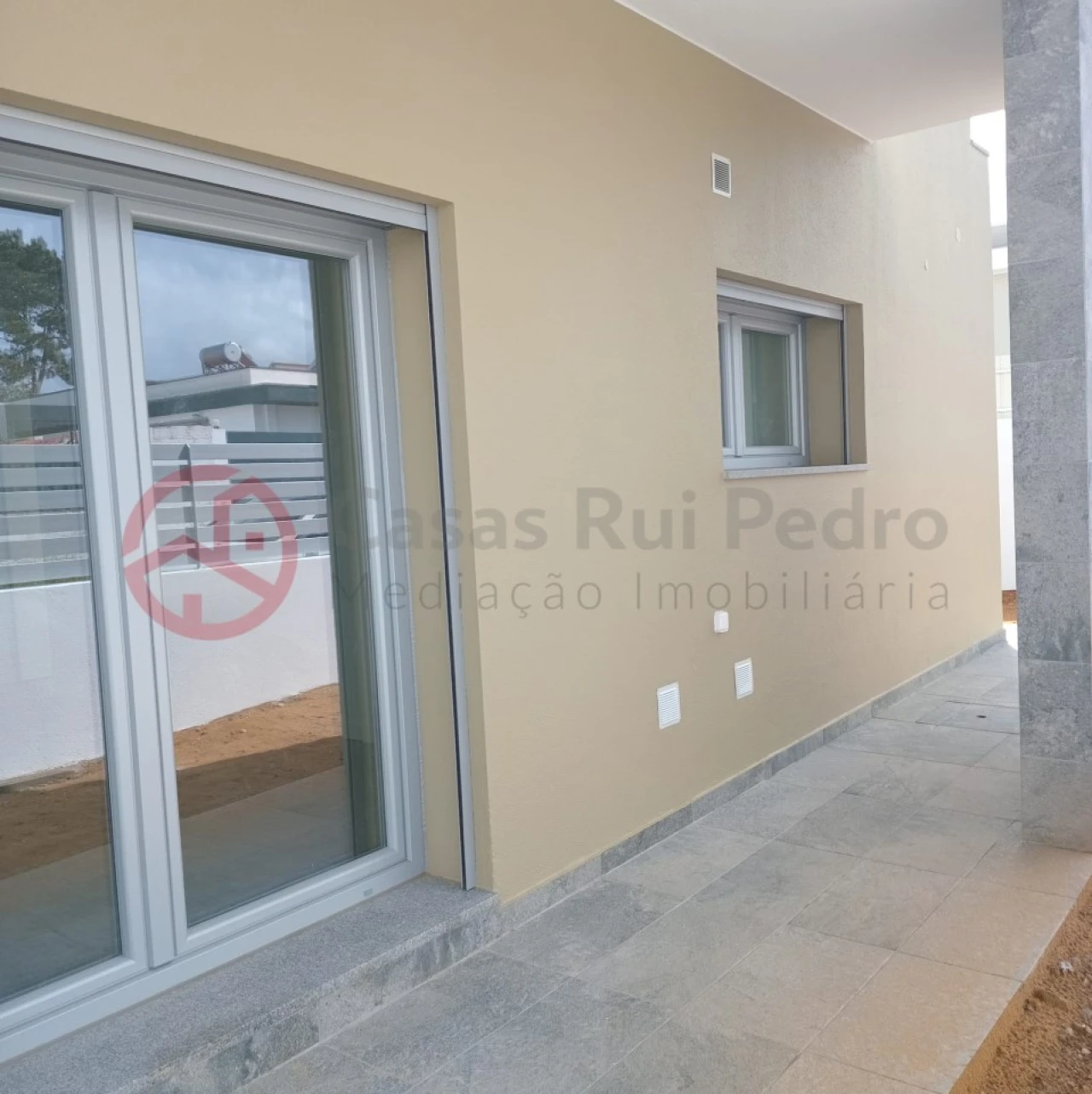 Moradia T3 para Venda em Fernao Ferro Foto 35