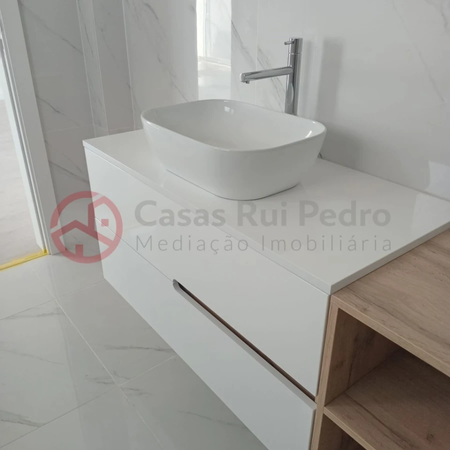 Moradia T3 para Venda em Fernao Ferro Foto 13