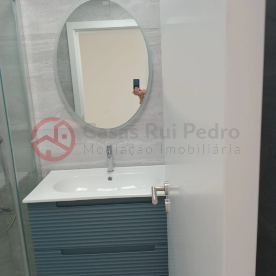 Moradia T3 para Venda em Fernao Ferro Foto 27