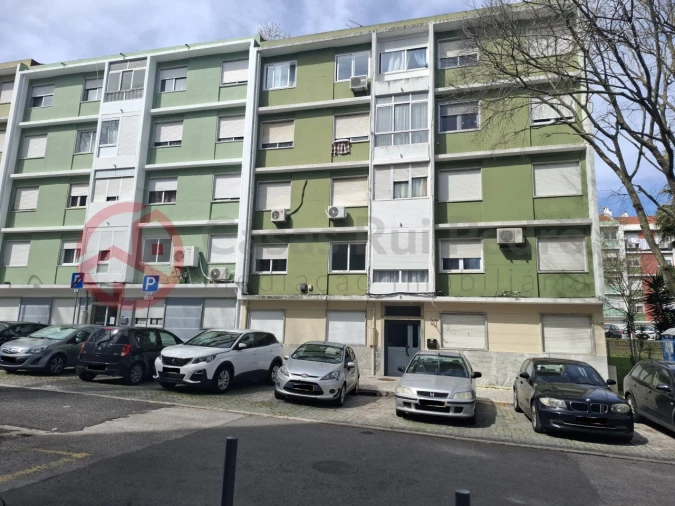 Apartamento T2 para Venda em Benfica Foto 26