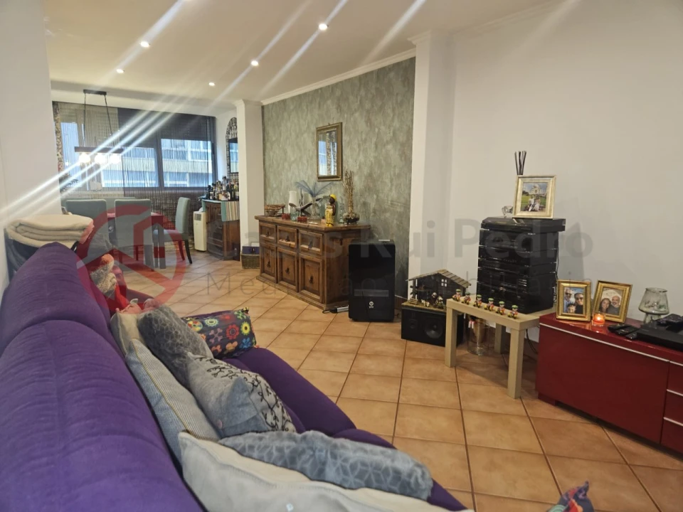 Apartamento T2 para Venda em Almada, Cova da Piedade, Pragal e Cacilhas Foto 2