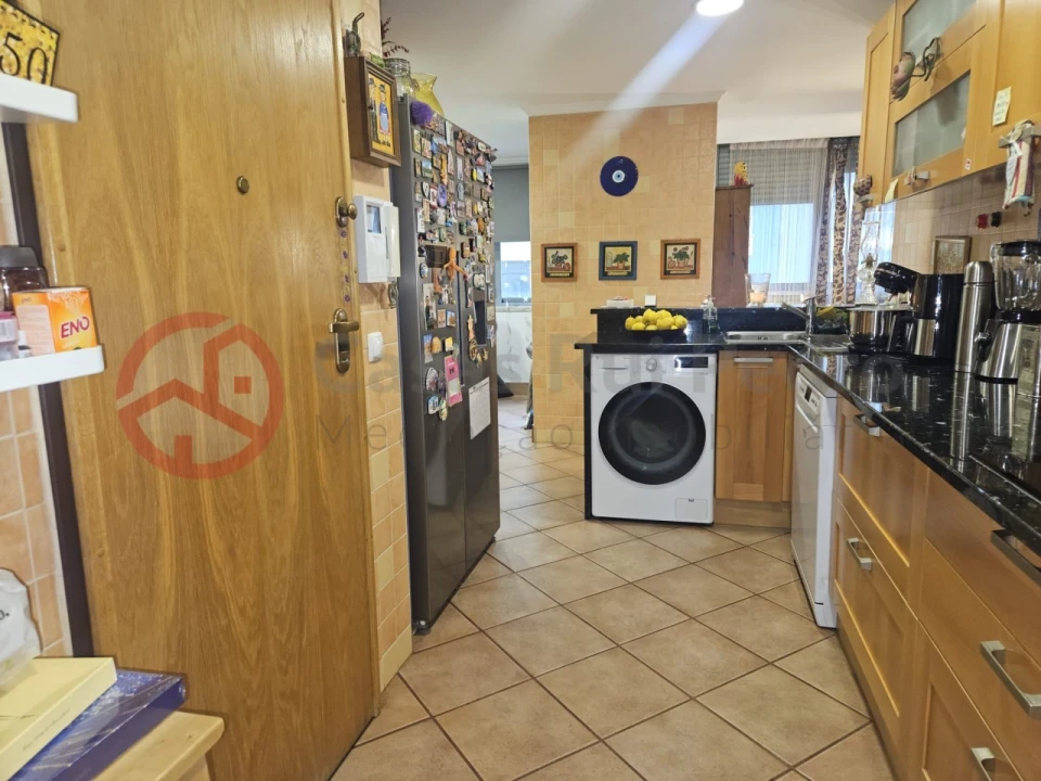 Apartamento T2 para Venda em Almada, Cova da Piedade, Pragal e Cacilhas Foto 7