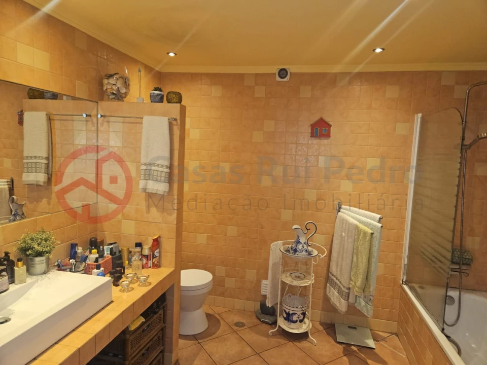 Apartamento T2 para Venda em Almada, Cova da Piedade, Pragal e Cacilhas Foto 23