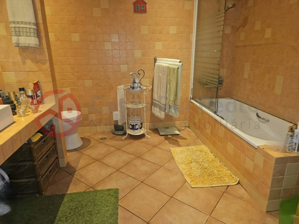 Apartamento T2 para Venda em Almada, Cova da Piedade, Pragal e Cacilhas Foto 25