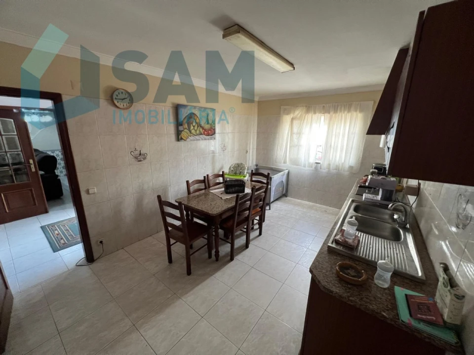 Moradia T6 para Venda em Silveira Foto 6