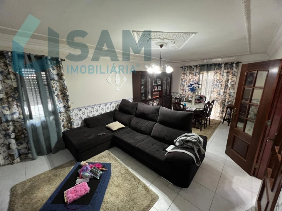 Moradia T6 para Venda em Silveira Foto 7