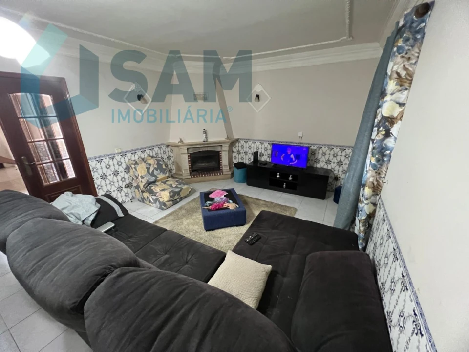 Moradia T6 para Venda em Silveira Foto 9