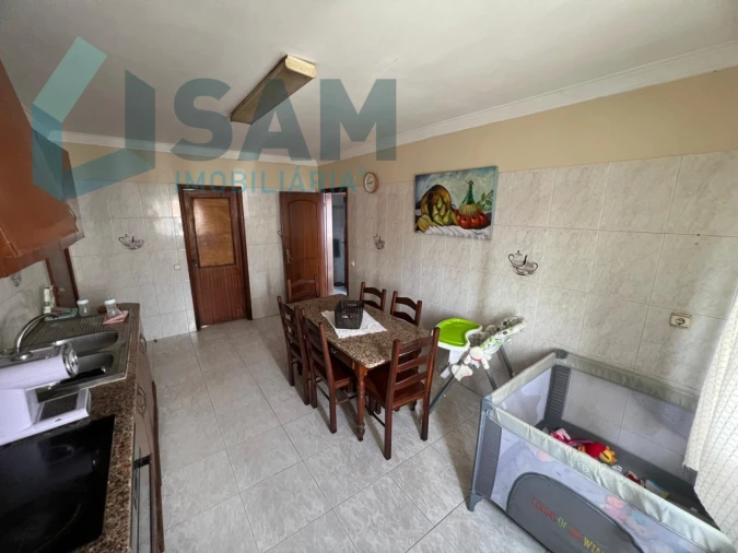 Moradia T6 para Venda em Silveira Foto 5