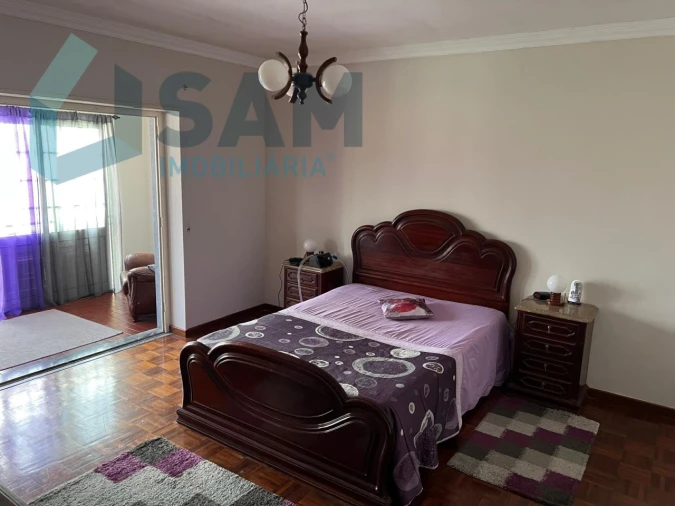 Moradia T6 para Venda em Silveira Foto 12