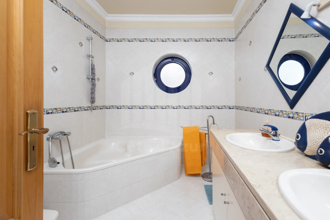 Moradia T4 para Venda em Palmela Foto 19