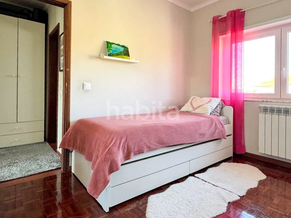 Moradia T3 para Venda em Poiares (Santo Andre) Foto 14