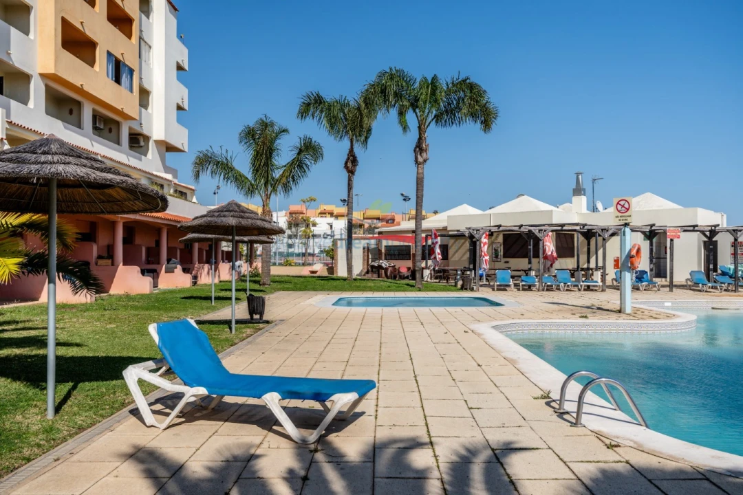 Apartamento T1 para Venda em Albufeira e Olhos de Água Foto 4