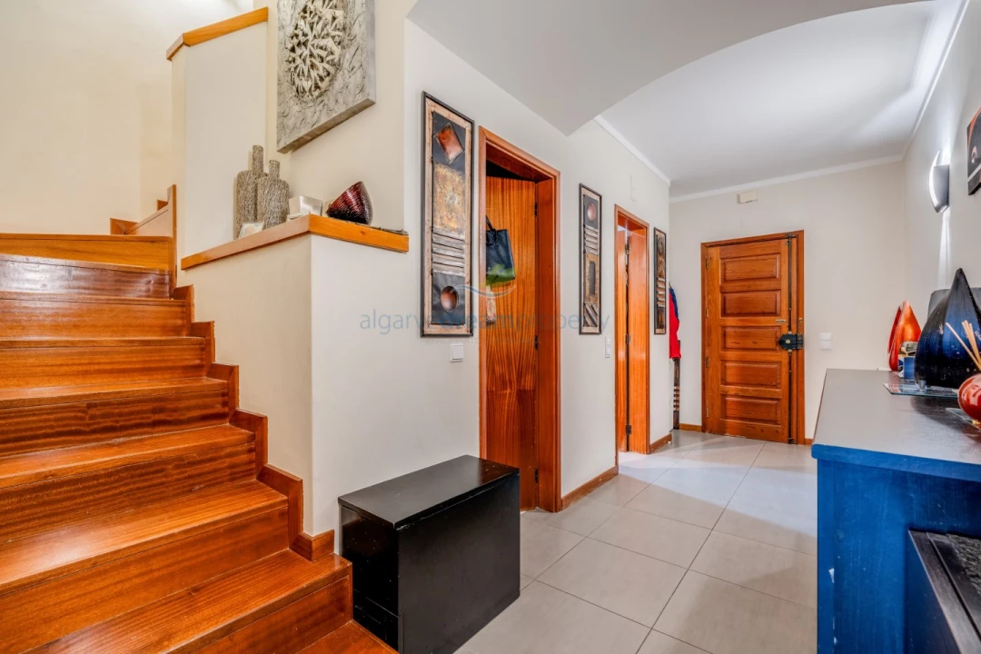 Apartamento T1 para Venda em Albufeira e Olhos de Água Foto 6
