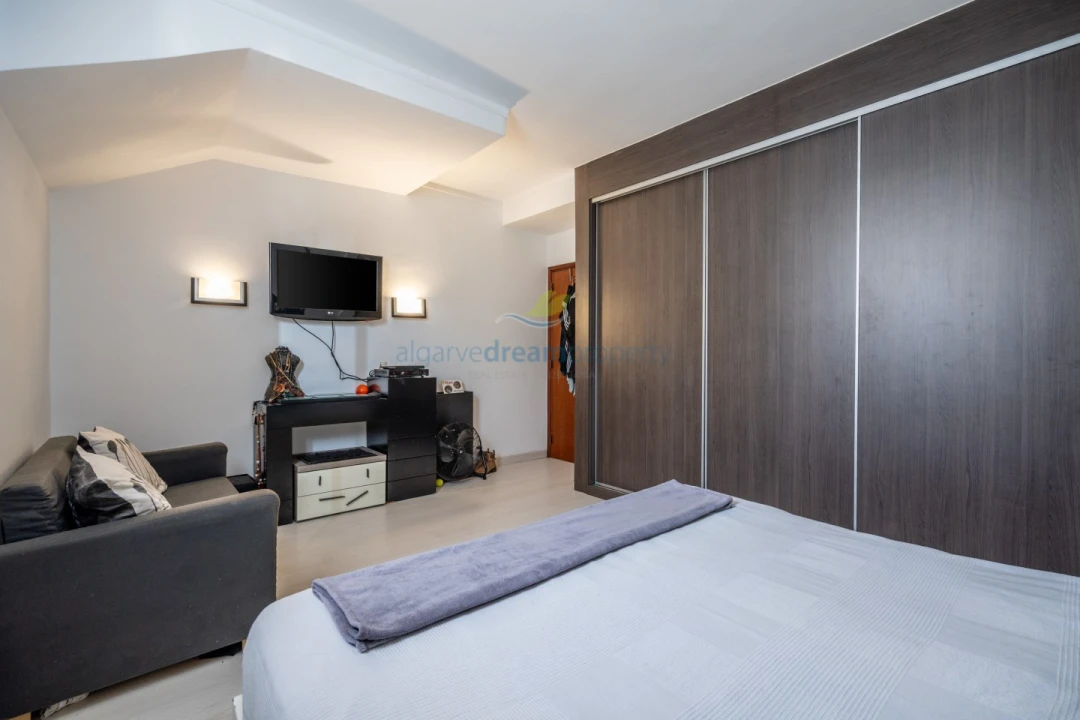 Apartamento T1 para Venda em Albufeira e Olhos de Água Foto 18