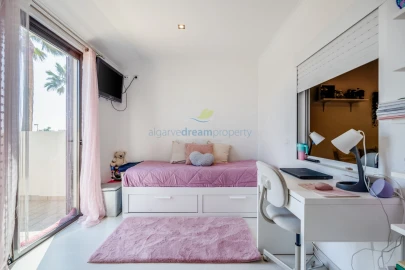 Apartamento T1 para Venda em Albufeira e Olhos de Água
