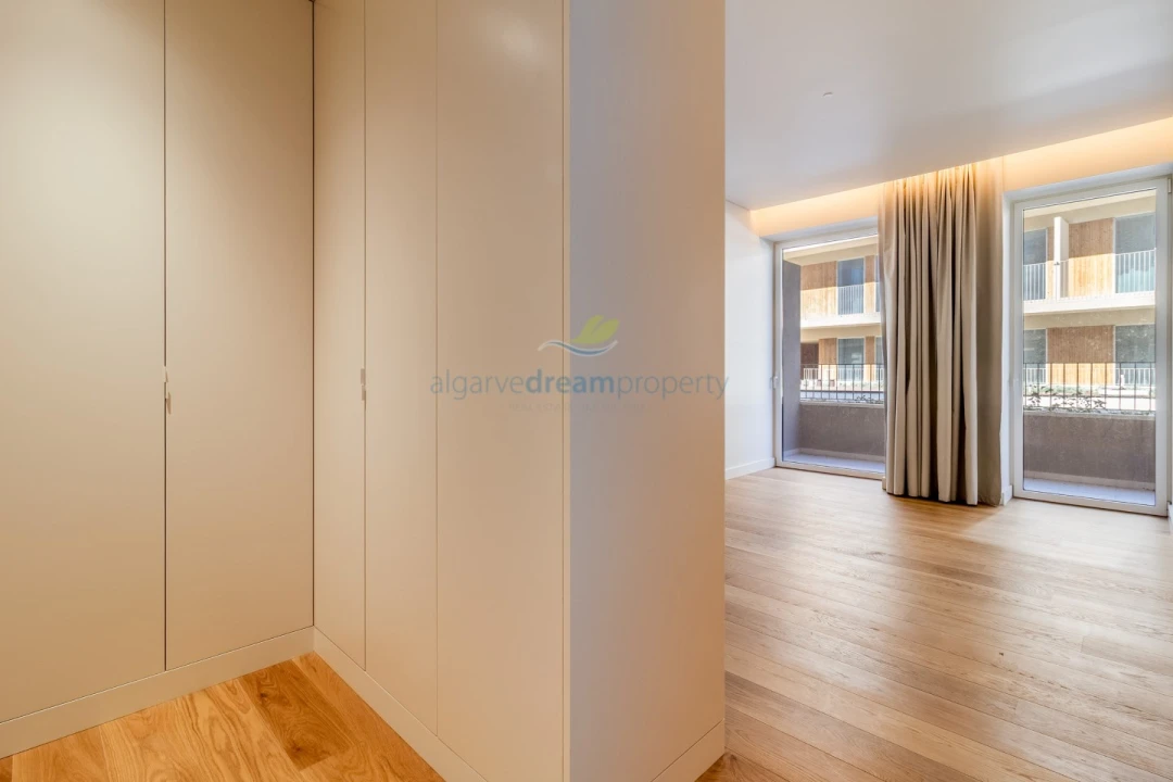 Apartamento T2 para Venda em Quarteira Foto 17