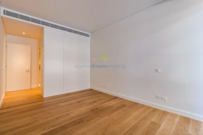 Apartamento T2 para Venda em Quarteira