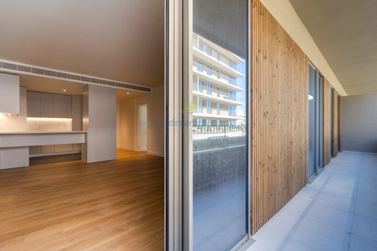 Apartamento T2 para Venda em Quarteira Foto 19