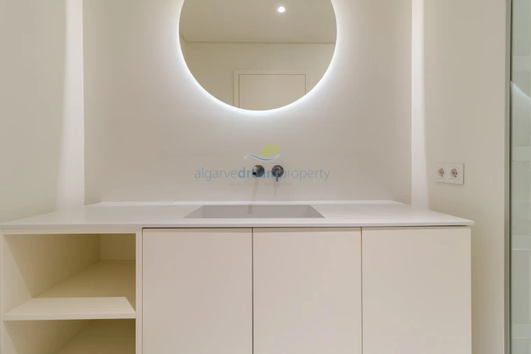 Apartamento T2 para Venda em Quarteira Foto 26