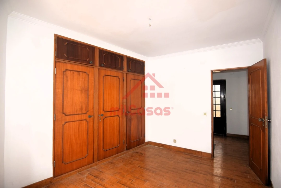 Moradia T2 para Venda em Ericeira Foto 12