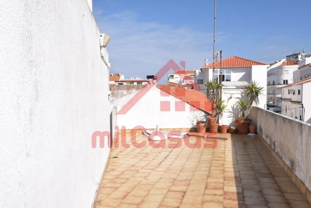 Moradia T2 para Venda em Ericeira Foto 28