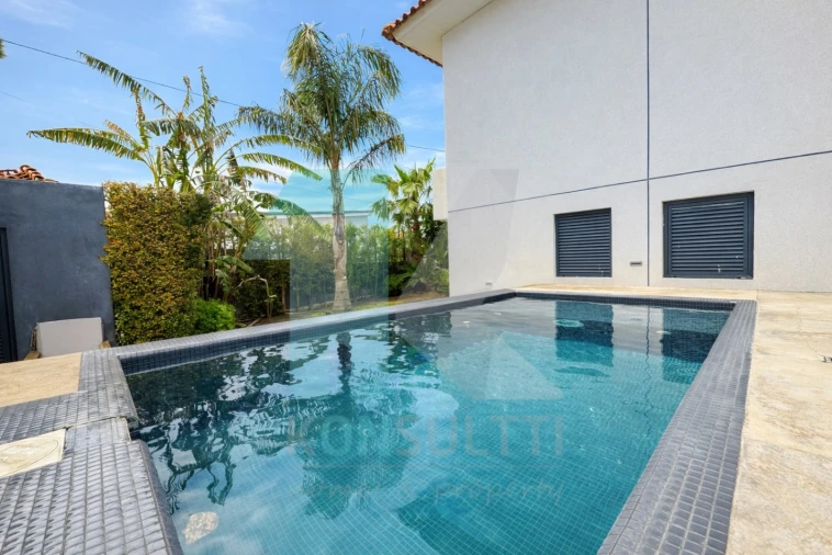 Moradia T5 para Venda em Cascais e Estoril Foto 4