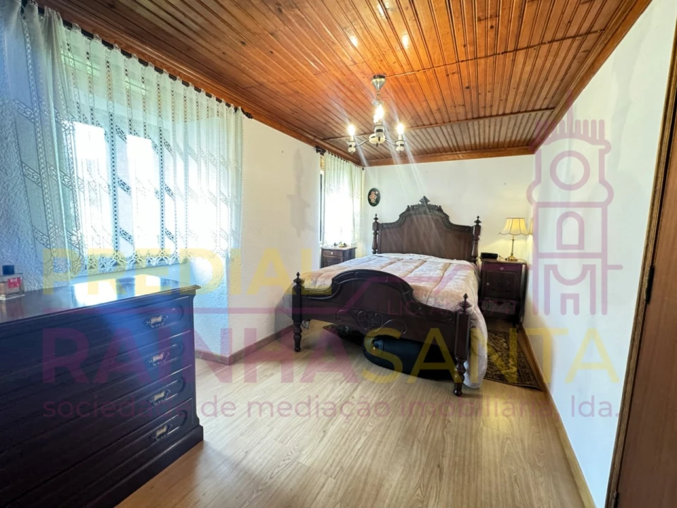 Moradia T1 para Venda em Pomares Foto 4