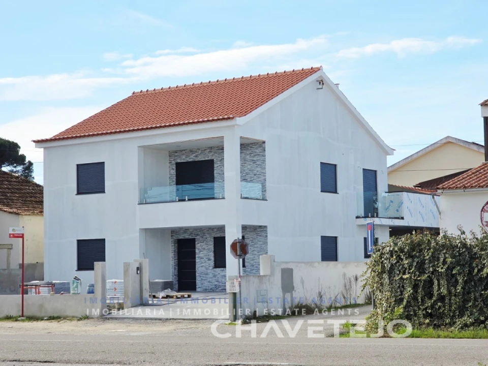 Moradia T4 para Venda em São João Baptista e Santa Maria dos Olivais Foto 70